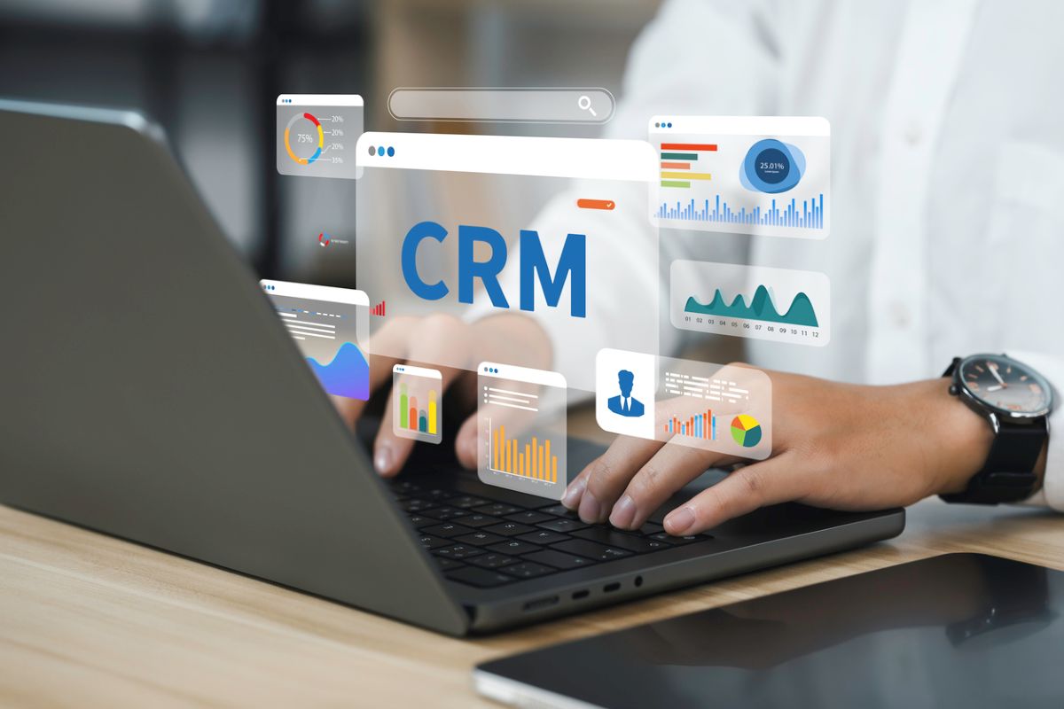 10 CRM and VoIP phone integration hacks - blog post image